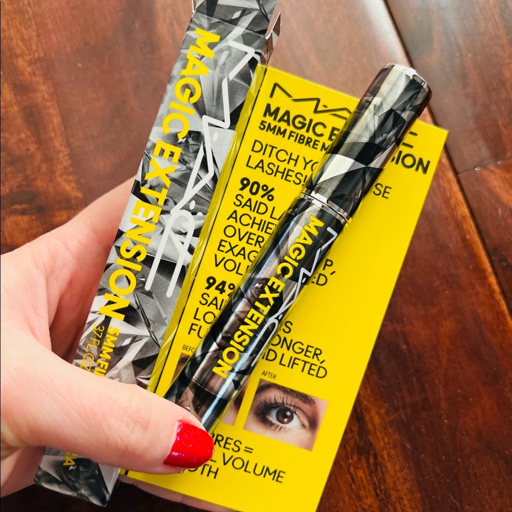 Mac MAGIC EXTENSION 5MM FIBRE MASCARA